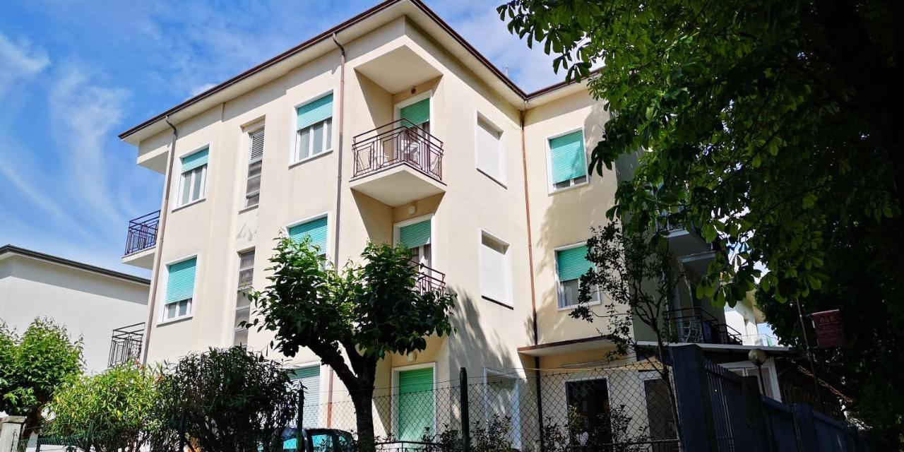 Villa Antonietta Rooms & Coffee Cesenatico Extérieur photo