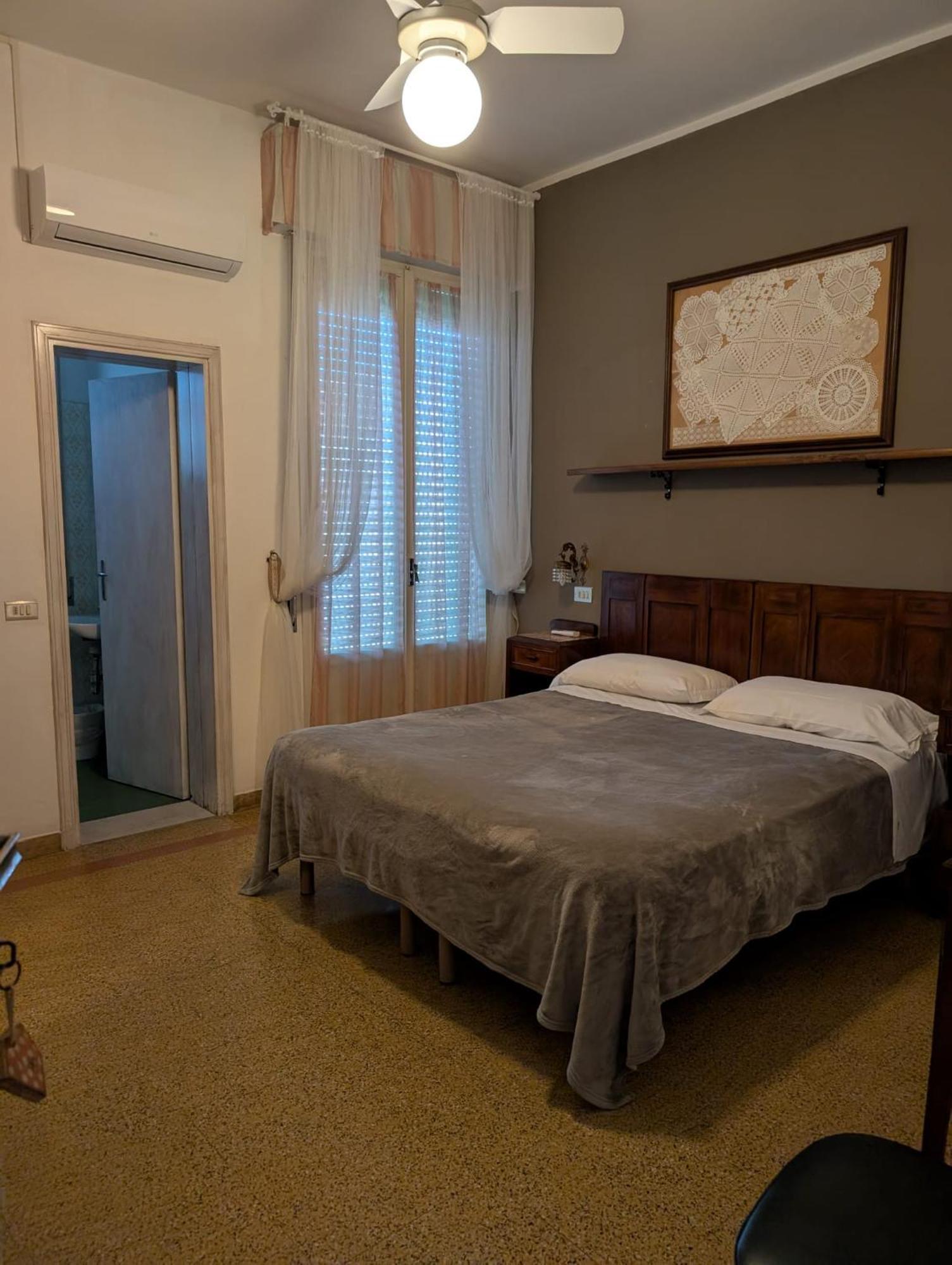 Villa Antonietta Rooms & Coffee Cesenatico Chambre photo